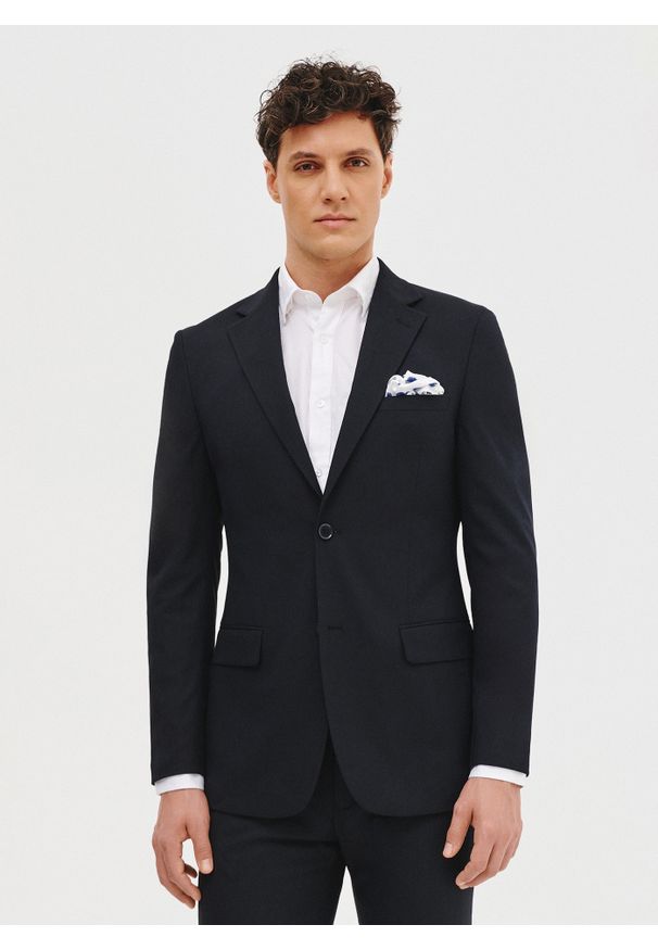 Pako Lorente - PAKO LORENTE – Granatowa marynarka garniturowa. Okazja: na studniówkę. Kolor: niebieski. Materiał: poliester, wiskoza, elastan. Styl: młodzieżowy, klasyczny