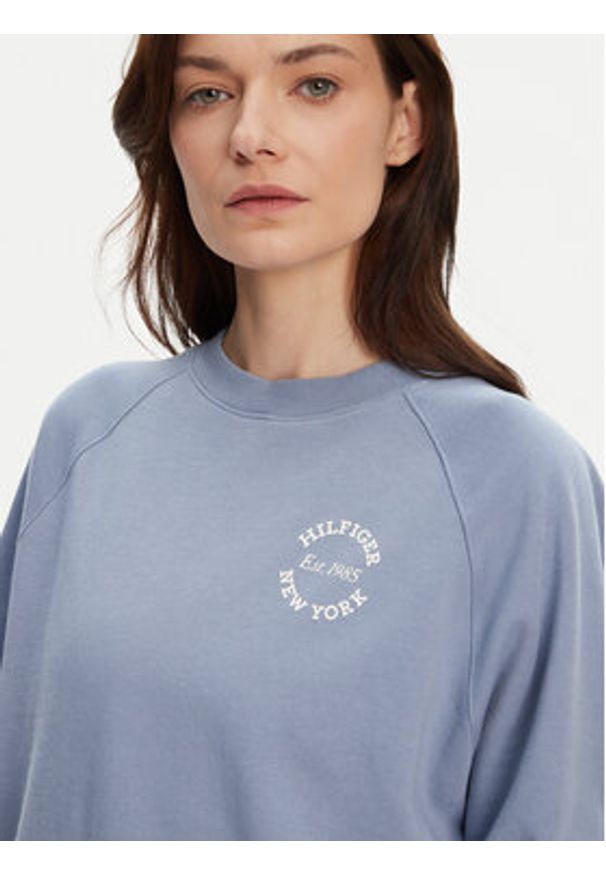 TOMMY HILFIGER - Tommy Hilfiger Bluza UW0UW05792 Niebieski Regular Fit. Kolor: niebieski. Materiał: bawełna
