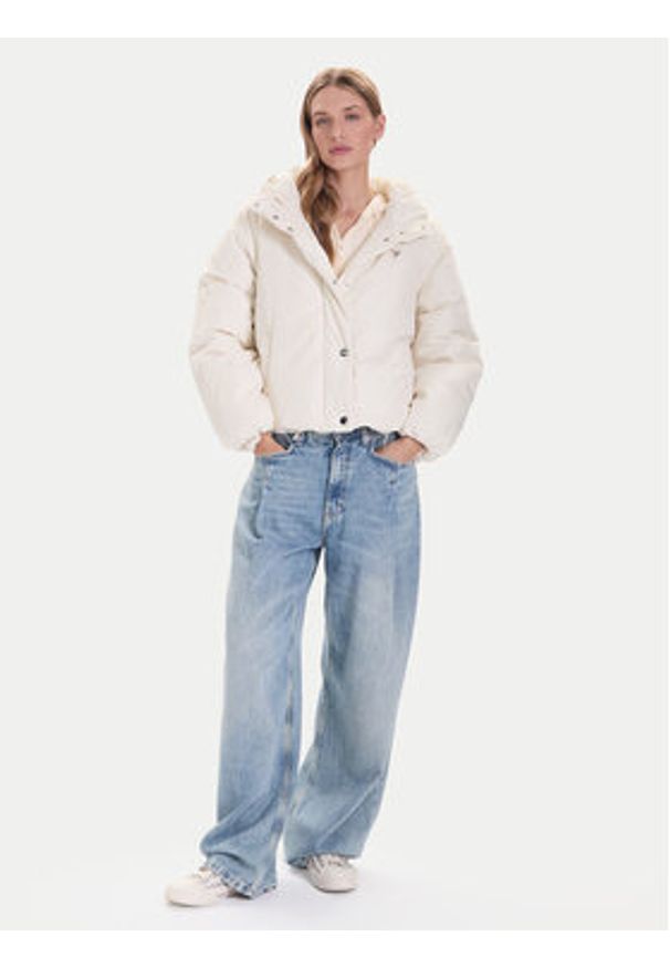 Guess Kurtka zimowa V5BL07 WGLW2 Écru Relaxed Fit. Materiał: syntetyk. Sezon: zima