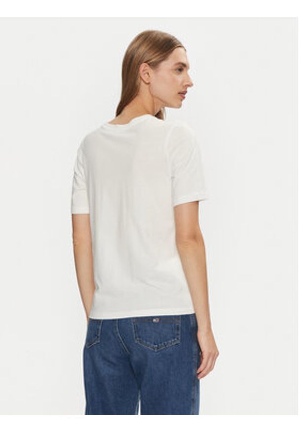 only - ONLY T-Shirt Rosie 15332339 Biały Regular Fit. Kolor: biały. Materiał: bawełna