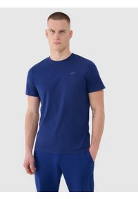 4f - 4F T-shirt regular gładki męski - granatowy M. Okazja: na co dzień. Kolor: niebieski. Materiał: bawełna, dzianina, jersey. Długość rękawa: krótki rękaw. Długość: krótkie. Wzór: gładki. Styl: klasyczny, casual, sportowy #1