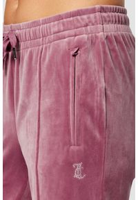 Juicy Couture - JUICY COUTURE Lawendowe spodnie dresowe damskie z cyrkoniami Tina Outline, Rozmiar S. Kolor: fioletowy. Materiał: dresówka #4