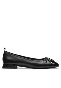 Clarks Baleriny Ubree15 Poppy 26181322 Czarny. Kolor: czarny. Materiał: skóra