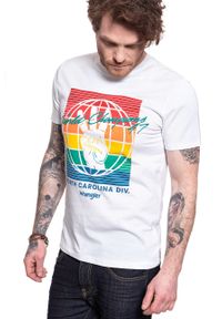 Wrangler - WRANGLER T SHIRT SS GLOBE TEE WHITE W7D9FK989. Kolor: biały. Wzór: nadruk #7