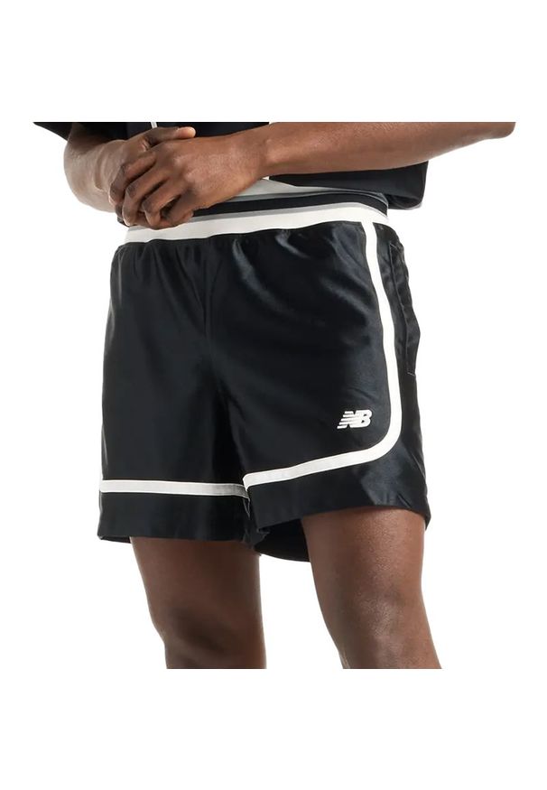 Spodenki męskie New Balance MS51608BK - czarne. Kolor: czarny. Materiał: poliester, dzianina, materiał. Sport: fitness