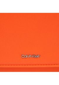 Calvin Klein Torebka Ck Must Shoulder Bag K60K611364 Pomarańczowy. Kolor: pomarańczowy. Materiał: skórzane #3