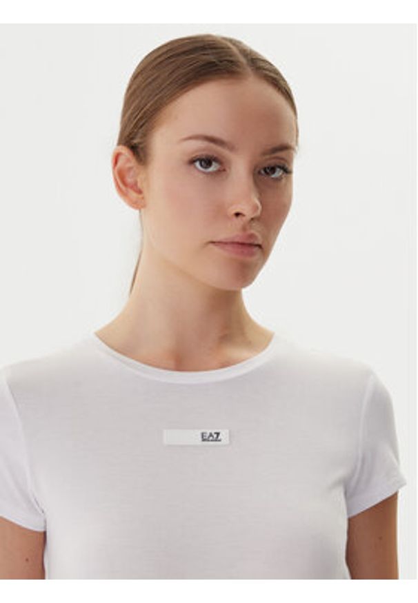 EA7 Emporio Armani T-Shirt 7W000673 AF12945 U0002 Biały Slim Fit. Kolor: biały. Materiał: syntetyk, wiskoza