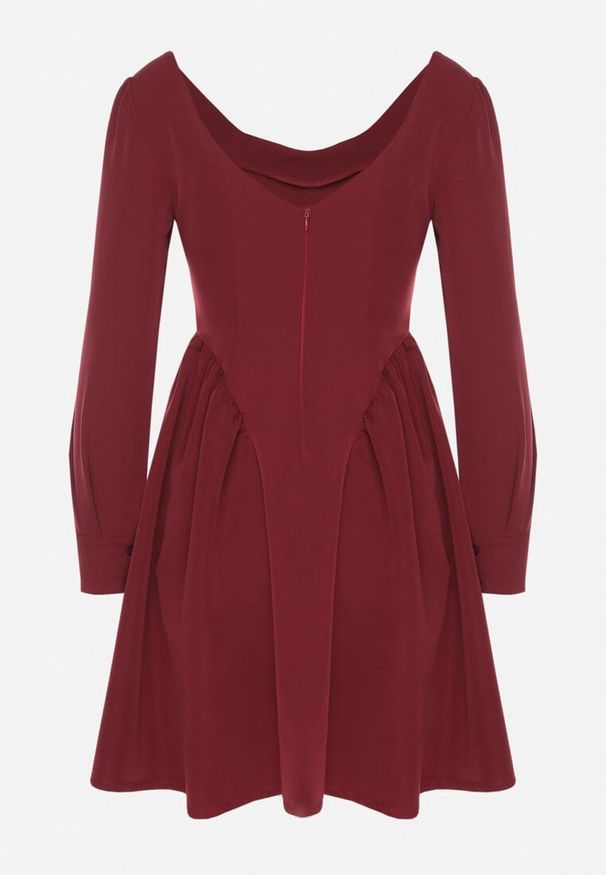 Born2be - Bordowa Rozkloszowana Sukienka z Kwadratowym Dekoltem Katilora. Typ kołnierza: dekolt kwadratowy. Kolor: czerwony. Długość rękawa: długi rękaw. Styl: klasyczny
