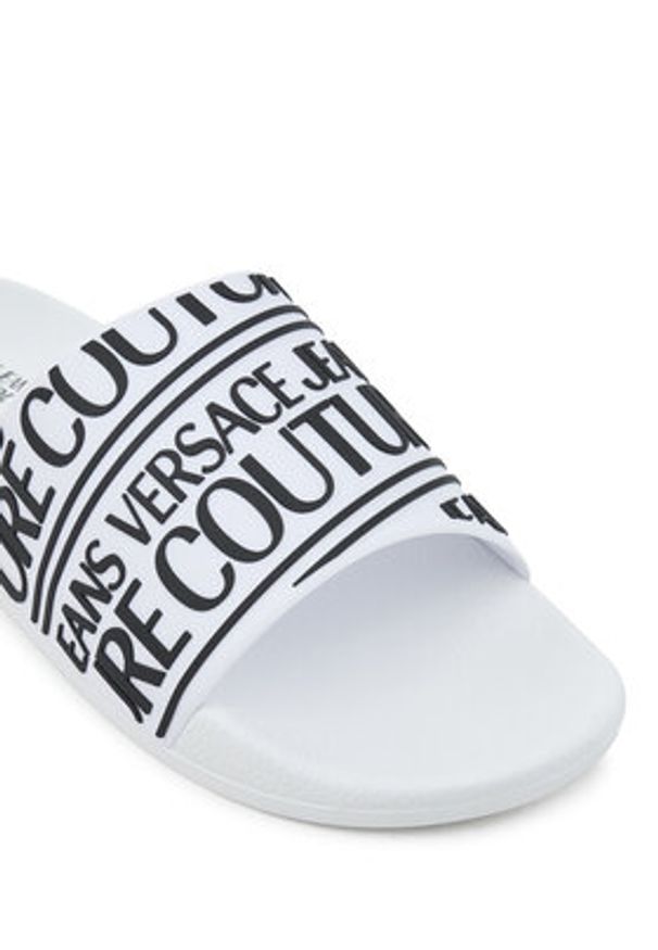 Versace Jeans Couture Klapki 79YA3SQ1 71352 003 Biały. Kolor: biały. Materiał: syntetyk