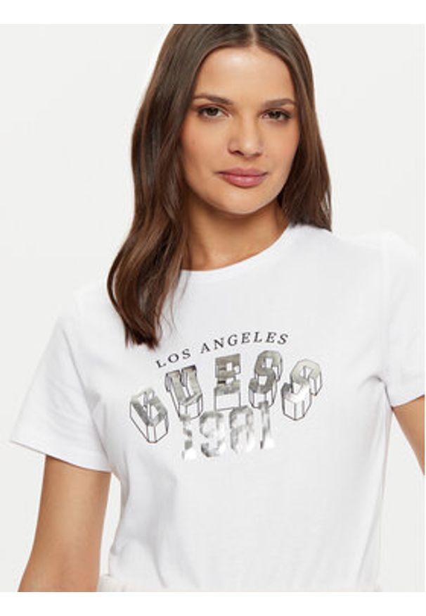 Guess T-Shirt V5RI06 I3Z14 Biały Regular Fit. Kolor: biały. Materiał: bawełna