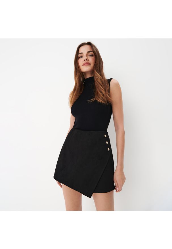 Mohito - Czarne spódnico-spodenki - Czarny. Kolor: czarny