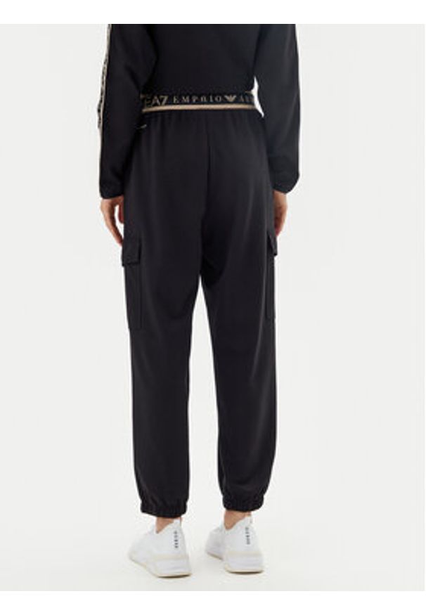 EA7 Emporio Armani Spodnie dresowe 7W000282 AF12501 UC001 Czarny Loose Fit. Kolor: czarny. Materiał: syntetyk