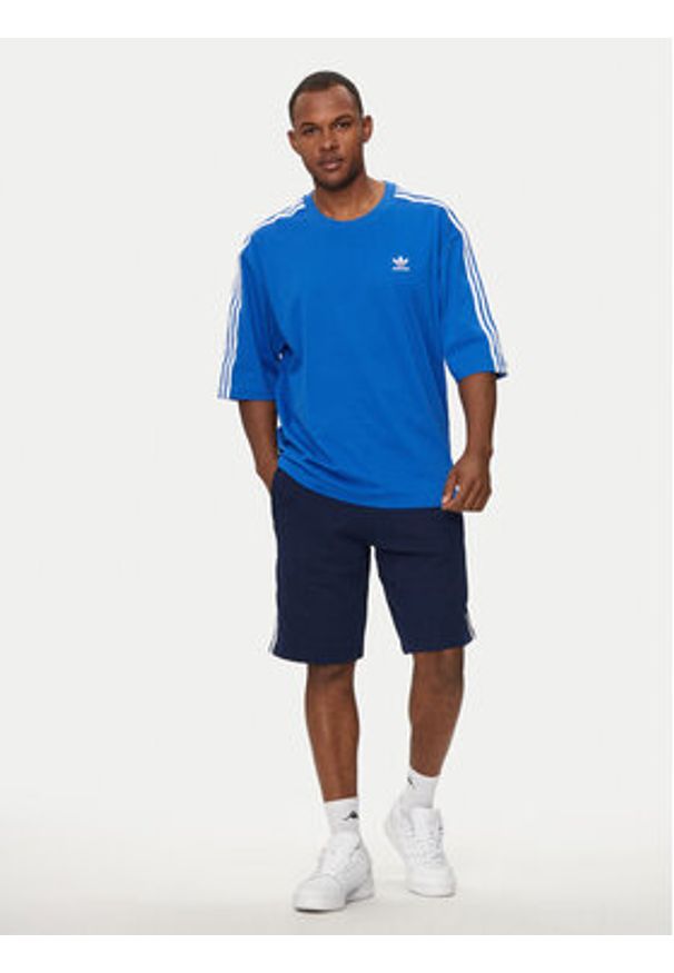 Adidas - adidas Szorty sportowe adicolor 3-Stripes IM9424 Granatowy Regular Fit. Kolor: niebieski. Materiał: bawełna. Styl: sportowy