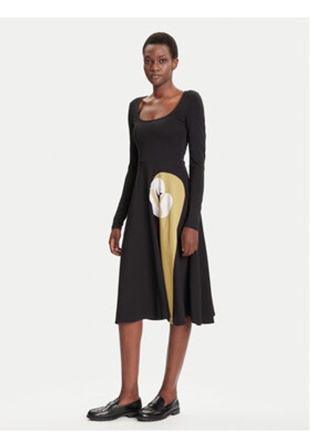 Desigual Sukienka codzienna Lirio 25WWVK29 Czarny Regular Fit. Okazja: na co dzień. Kolor: czarny. Materiał: bawełna. Typ sukienki: proste. Styl: casual