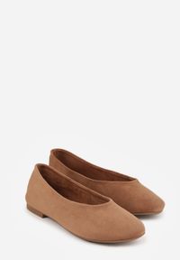 Born2be - Brązowe Casualowe Balerinki z Imitacji Zamszu Zambra. Okazja: na co dzień. Kolor: brązowy. Materiał: zamsz. Wzór: kolorowy. Sezon: lato. Styl: casual #5