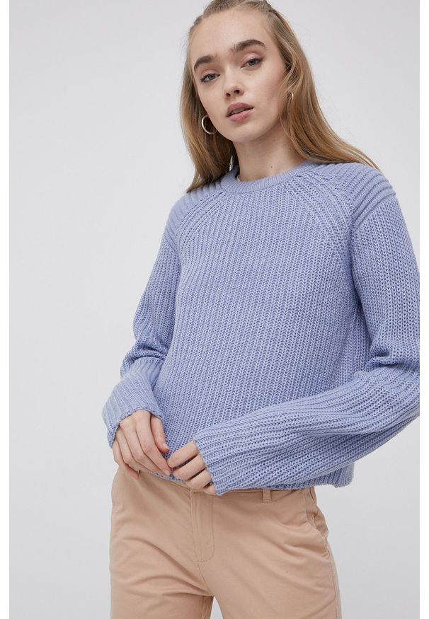 only - Only sweter damski. Kolor: niebieski. Materiał: akryl, dzianina. Długość rękawa: raglanowy rękaw. Wzór: ze splotem