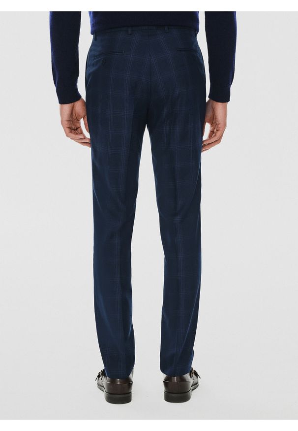 Pako Lorente - PAKO LORENTE – Spodnie garniturowe w kratę. Okazja: na spotkanie biznesowe. Materiał: poliester, wiskoza. Styl: elegancki, biznesowy