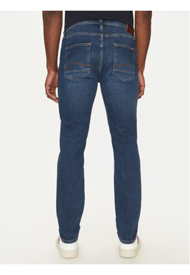 Mustang Jeansy Vegas 1016310 Granatowy Slim Fit. Kolor: niebieski