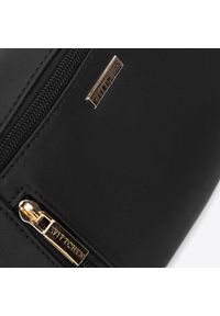 Wittchen - Damska torebka nerka z pionowymi suwakami z przodu. Kolor: czarny. Materiał: skóra ekologiczna #2