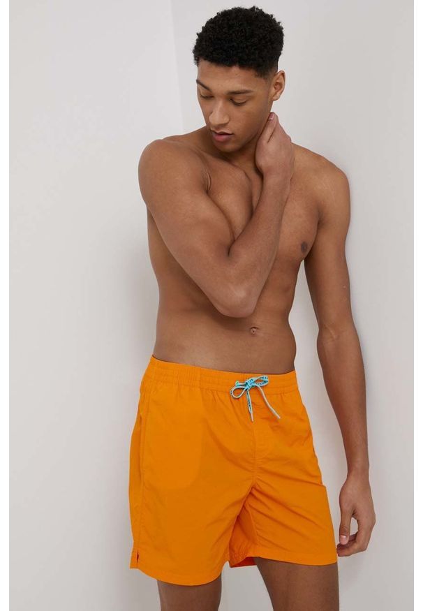 Guess szorty kąpielowe kolor pomarańczowy. Kolor: pomarańczowy. Materiał: materiał