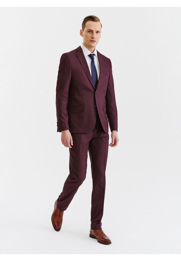 Pako Lorente - PAKO LORENTE – Bordowe spodnie garniturowe w subtelną kratę. Kolor: czerwony. Materiał: poliester, elastan, wiskoza