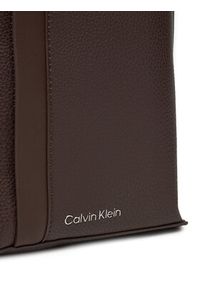 Calvin Klein Saszetka Must Sling K50K512205 Brązowy. Kolor: brązowy. Materiał: skóra #4