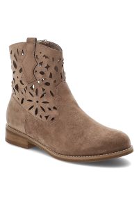 Botki damskie Vinceza, cholewka z materiału ażurowa z zamkiem z boku na płaskiej podeszwie, beżowe, 39997. Okazja: na co dzień. Zapięcie: zamek. Kolor: beżowy. Szerokość cholewki: normalna. Wzór: ażurowy. Materiał: materiał. Sezon: wiosna, lato. Obcas: na płaskiej podeszwie. Styl: casual. Wysokość obcasa: niski #1