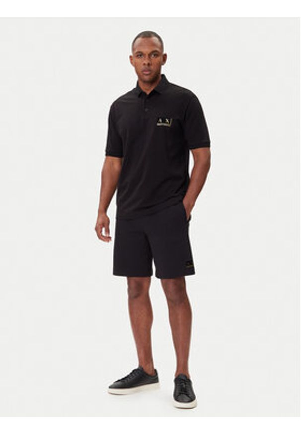 Armani Exchange Polo XM001885 AF13026 MC004 Czarny Regular Fit. Typ kołnierza: polo. Kolor: czarny. Materiał: bawełna