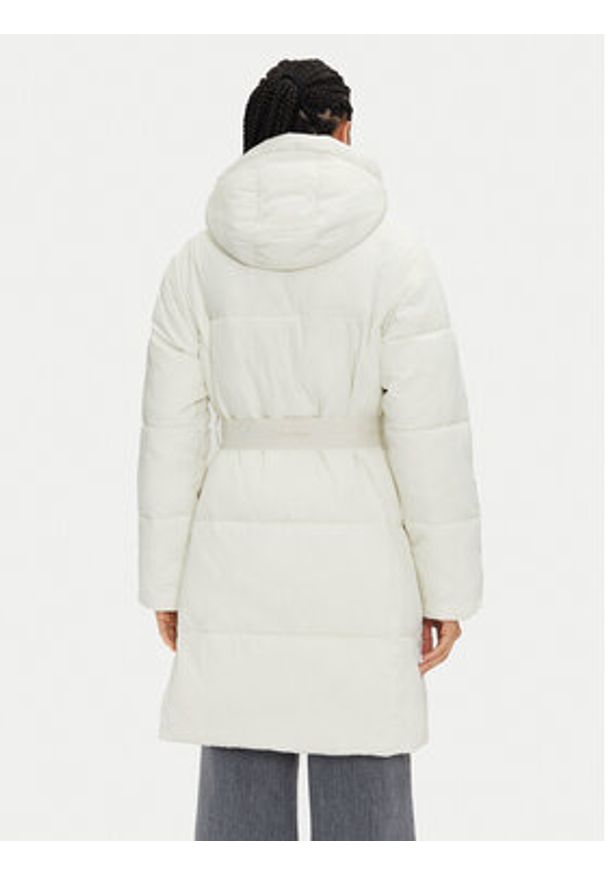 Calvin Klein Jeans Kurtka zimowa J20J224122 Écru Relaxed Fit. Materiał: syntetyk. Sezon: zima