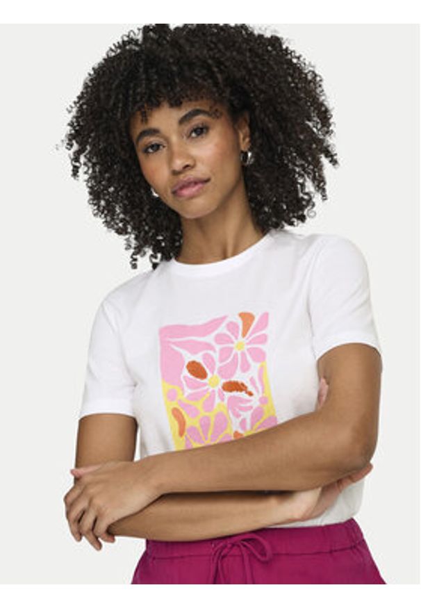 only - ONLY T-Shirt Kita 15367568 Biały Regular Fit. Kolor: biały. Materiał: bawełna