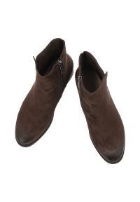 Botki damskie Vinceza, cholewka z materiału o przecieranym wykończeniu zabudowany fason za kostkę, brązowe, 39961. Okazja: na co dzień. Kolor: brązowy. Szerokość cholewki: normalna. Wysokość cholewki: za kostkę. Materiał: materiał. Sezon: jesień, zima. Obcas: na obcasie. Styl: casual, elegancki. Wysokość obcasa: średni #3