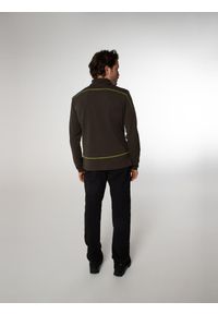 Koszulka męska Protest HUMANS 1/4 zip top. Kolor: zielony