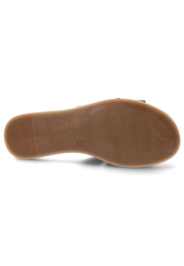 Klapki damskie Armodo, cholewka ze skóry naturalnej szerokie paski o wyciętej konstrukcji wsuwany fason, czarne, 2466. Okazja: na co dzień. Kolor: czarny. Materiał: skóra. Wzór: paski. Sezon: lato. Styl: elegancki, klasyczny, casual