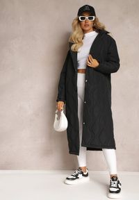Renee - Czarny Długi Płaszcz Kurtka Ozdobiona Pikowaniem Hamid. Kolor: czarny. Długość: długie. Wzór: aplikacja #1