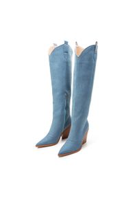 Wittchen - Kowbojki dżinsowe długie jasny niebieskie. Nosek buta: szpiczasty. Kolor: niebieski. Materiał: bawełna. Szerokość cholewki: normalna. Wzór: ze splotem. Obcas: na obcasie. Styl: elegancki. Wysokość obcasa: średni #4