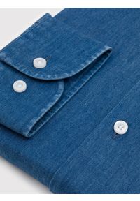 Pako Lorente - PAKO LORENTE - Niebieska koszula jeansowa. Typ kołnierza: kołnierzyk włoski. Kolor: niebieski. Materiał: jeans. Długość rękawa: długi rękaw. Długość: długie. Wzór: gładki #7