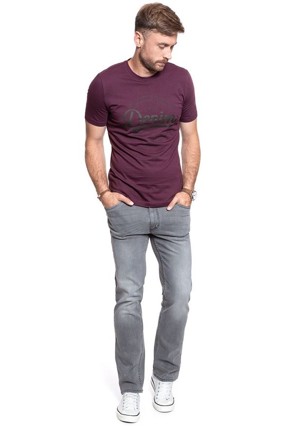 Mustang - MUSTANG T SHIRT Alex C Print 1008652 8355. Wzór: nadruk