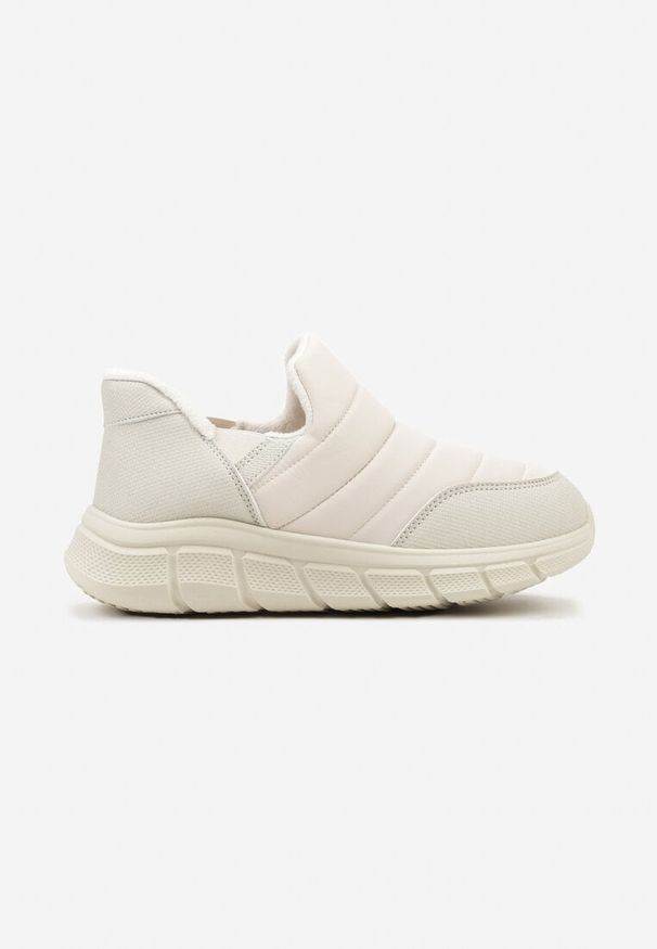 Born2be - Beżowe Pikowane Sneakersy Śniegowce na Grubej Tłoczonej Platformie Verta. Okazja: na co dzień. Kolor: beżowy. Materiał: jeans. Obcas: na platformie