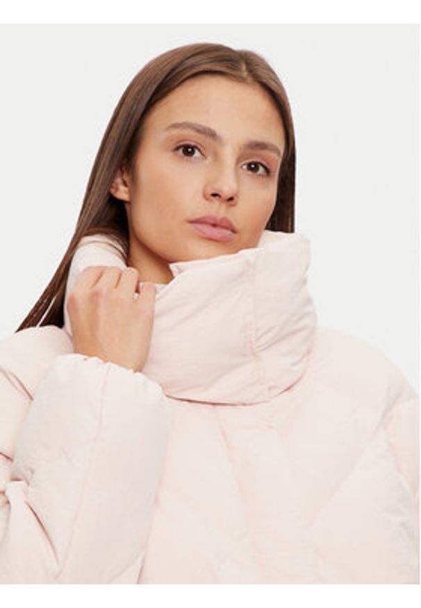 United Colors of Benetton - United Colors Of Benetton Kurtka puchowa 2FEADN06A Różowy Regular Fit. Kolor: różowy. Materiał: syntetyk