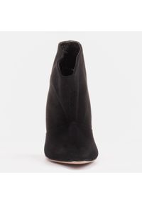 Marco Shoes Szpilki skórzane z wydłużonym przodem czarne. Kolor: czarny. Materiał: skóra. Obcas: na szpilce