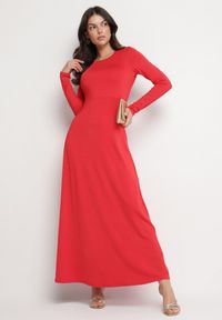Born2be - Czerwona Rozkloszowana Sukienka z Wiskozą z Odkrytymi Plecami i Wiązaniem Irellisa. Okazja: na co dzień. Kolor: czerwony. Materiał: wiskoza. Styl: elegancki, casual #7