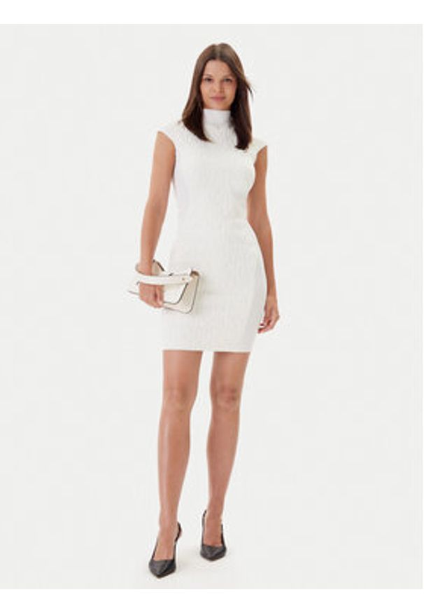 Marciano Guess Sukienka codzienna 4BGK0A 5661Z Beżowy Bodycon Fit. Okazja: na co dzień. Kolor: beżowy. Materiał: syntetyk. Typ sukienki: bodycon, proste. Styl: casual