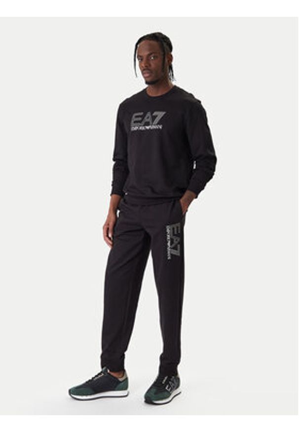 EA7 Emporio Armani Bluza 7M001312 AF13512 UC001 Czarny Regular Fit. Kolor: czarny. Materiał: bawełna