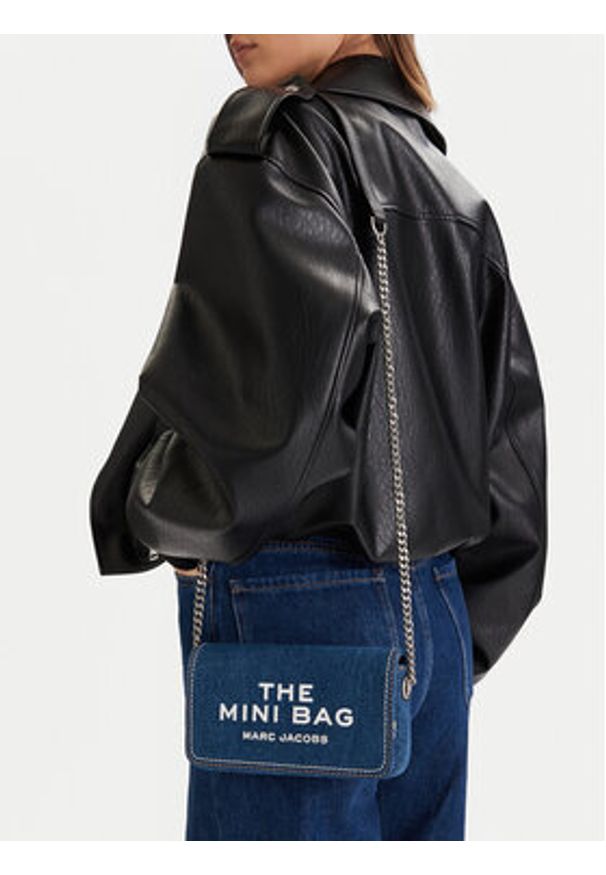 MARC JACOBS - Marc Jacobs Torebka Denim Chain Mini 2F4SMN010S03 Granatowy. Kolor: niebieski