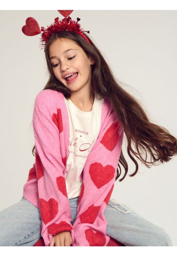 Sinsay - Sweter ze wzorem w serca - różowy. Kolor: różowy