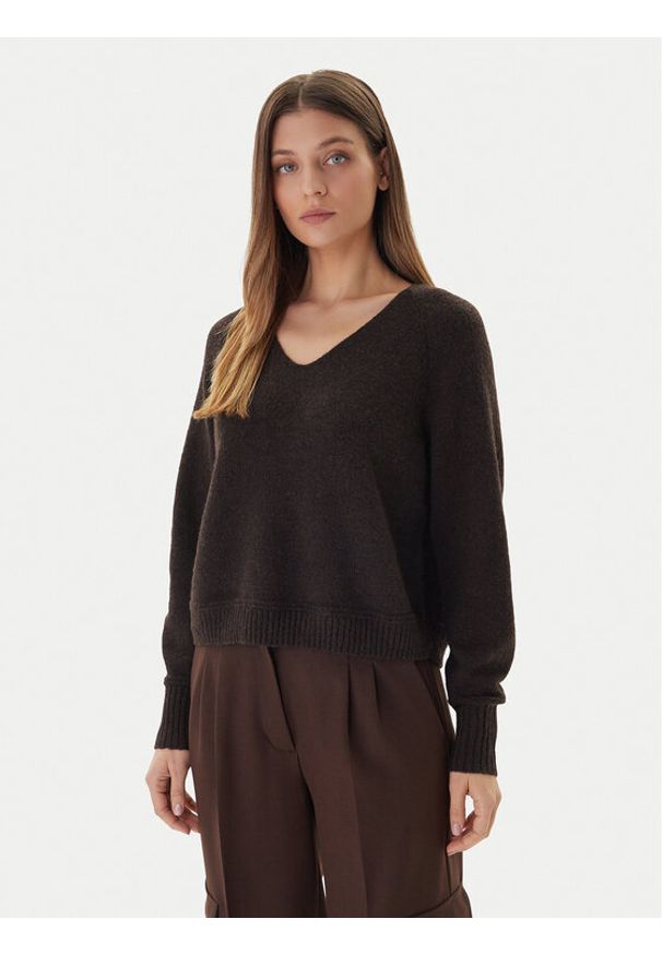 Vero Moda Sweter Aquarius 10331898 Brązowy Regular Fit. Kolor: brązowy. Materiał: syntetyk