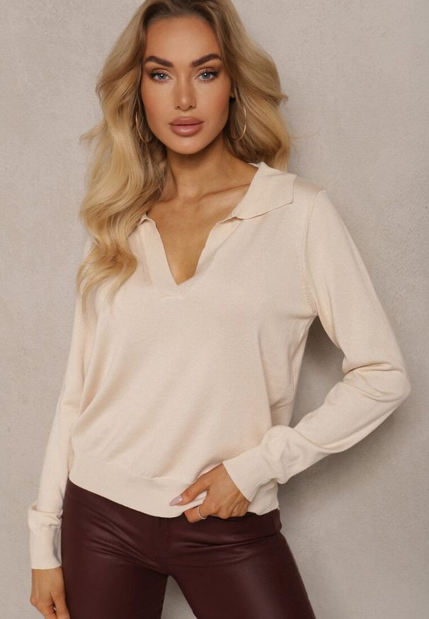 Renee - Beżowy Sweter z Wiskozą i Ozdobnym Kołnierzykiem Ceaola. Okazja: do pracy, na spotkanie biznesowe, na co dzień. Kolor: beżowy. Materiał: wiskoza. Styl: casual, biznesowy