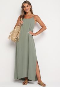 Born2be - Zielona Taliowana Sukienka na Ramiączkach Rivaniell. Okazja: na imprezę, na co dzień. Kolor: zielony. Materiał: jeans. Długość rękawa: na ramiączkach. Typ sukienki: oversize. Styl: elegancki, casual #3
