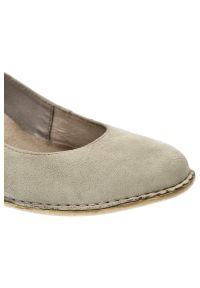 Szare Czółenka Lemar Eleganckie Skórzane Buty. Zapięcie: bez zapięcia. Kolor: szary. Materiał: skóra. Szerokość cholewki: normalna. Wzór: motyw zwierzęcy, nadruk. Obcas: na koturnie. Styl: elegancki. Wysokość obcasa: średni #4