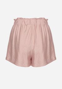 Born2be - Różowe Wiskozowe Szorty w Stylu Paper Bag z Paskiem Saramora. Okazja: na co dzień, na spacer. Kolor: różowy. Materiał: wiskoza. Sezon: lato. Styl: elegancki, casual #5